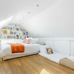 Le Pavillon Emeraude - Jardin - Parking Prive Prive - Proche Chantilly & Parc Asterix - Kids Friendly Jeux Babyfoot Tram-poline - Rer D Direct Paris Apartment *