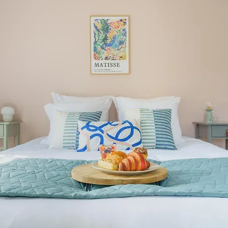 Apartment Le Pavillon Emeraude - Jardin - Parking Prive Prive - Proche Chantilly & Parc Asterix - Kids Friendly Jeux Babyfoot Tram-poline - Rer D Direct Paris Coye-la-Foret