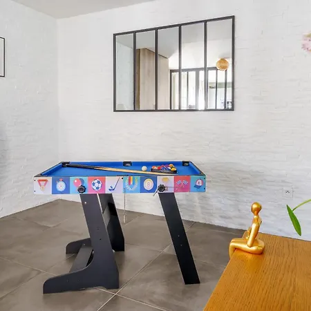 Apartment Le Pavillon Emeraude - Jardin - Parking Prive Prive - Proche Chantilly & Parc Asterix - Kids Friendly Jeux Babyfoot Tram-poline - Rer D Direct Paris Coye-la-Foret