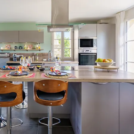 Le Pavillon Emeraude - Jardin - Parking Prive Prive - Proche Chantilly & Parc Asterix - Kids Friendly Jeux Babyfoot Tram-poline - Rer D Direct Paris